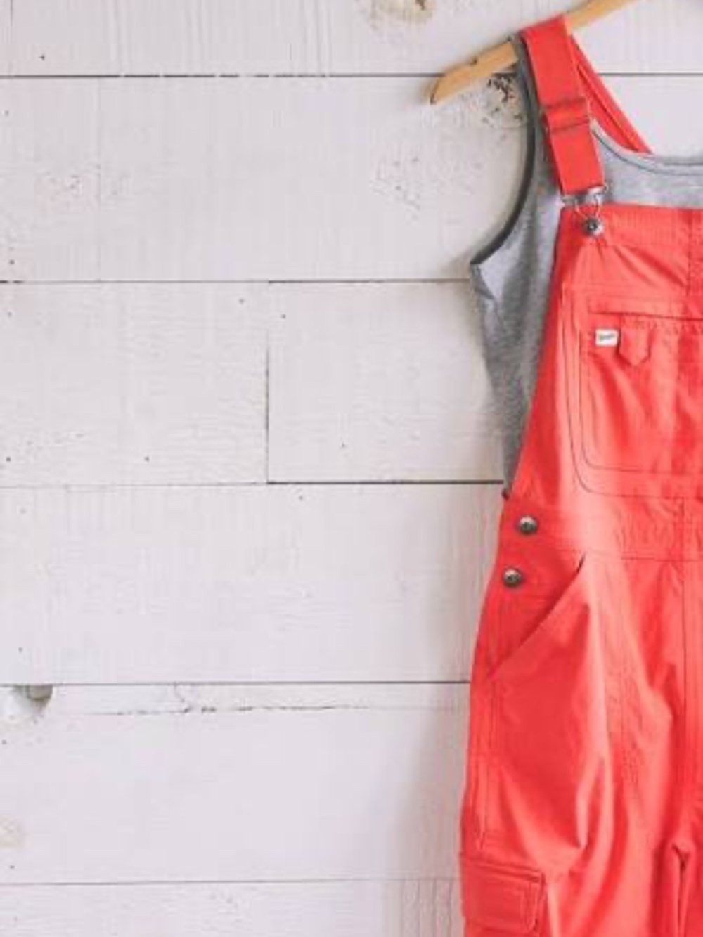 Duluth Women's Heirloom Gardening 7" Short Overalls